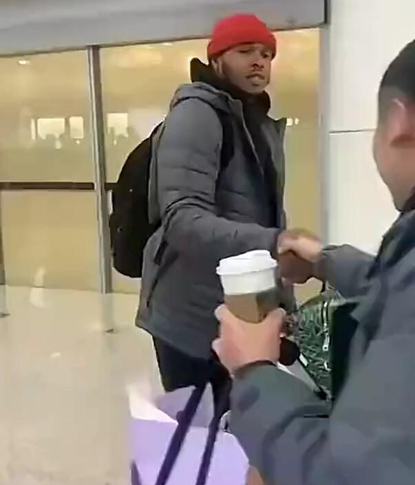 到底换谁？辽篮新援已到沈阳 杨鸣裁员对象二选一