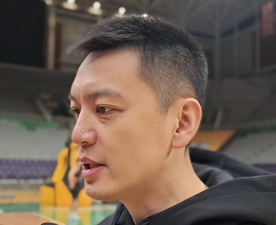 开云-杨鸣：辽宁缺少其他球队那样的超级外援；打山东是一场艰苦战